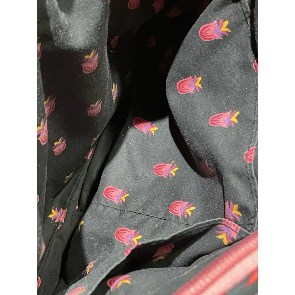 Vera Bradley Utility‎ Crossbody Bag in Cotton Rose Floral 11x10” Needs Cleaning